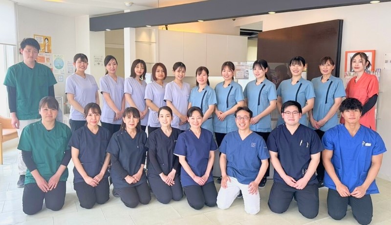 和田歯科医院　スタッフ集合写真